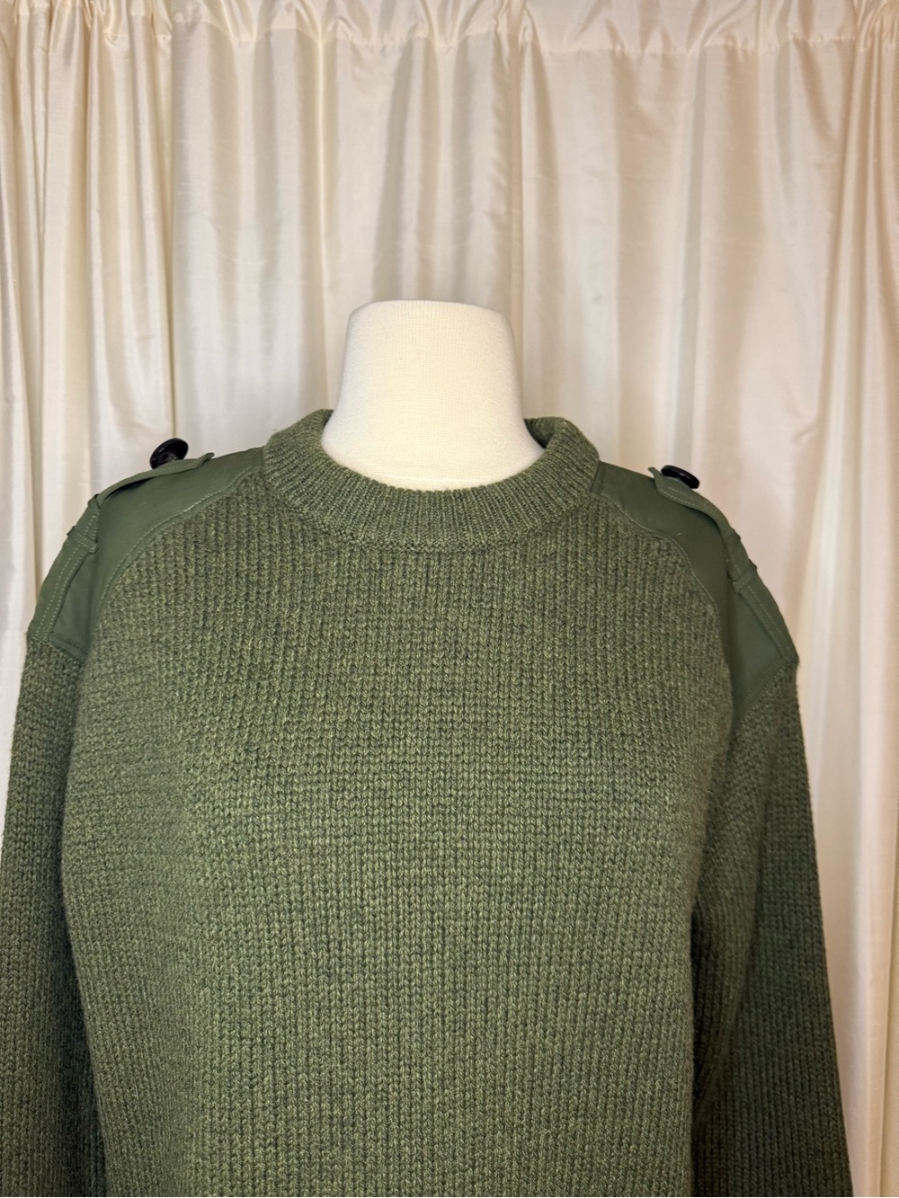 Sézane La Maille Olive Green Merino Wool Military Shoulder Sweater Size S - Picture 6 of 12